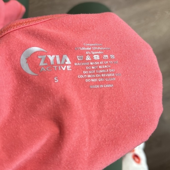 ZYIA Flamingo Twist Tank - Picture 5 of 5